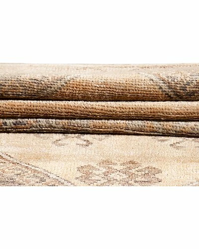 Apadana Early 20th Century Turkish Hand-Knotted Wool Rug Home 4 Apadana Early 20th Century Turkish Hand-Knotted Wool Rug Home - Image 2