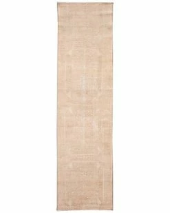 Apadana Early 20th Century Turkish Hand-Knotted Wool Rug Home