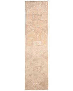 Apadana Mid-20th Century Turkish Hand-Knotted Wool Rug Home