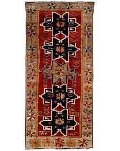 Apadana Mid-20th Century Azeri Hand-Knotted Wool Rug Home