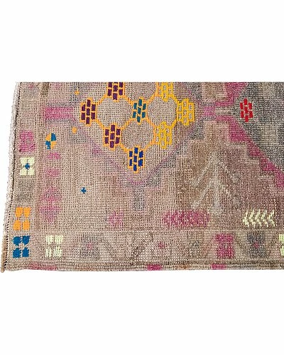 Apadana Mid-20th Century Turkish Hand-Knotted Wool Rug Home 5 Apadana Mid-20th Century Turkish Hand-Knotted Wool Rug Home - Image 3